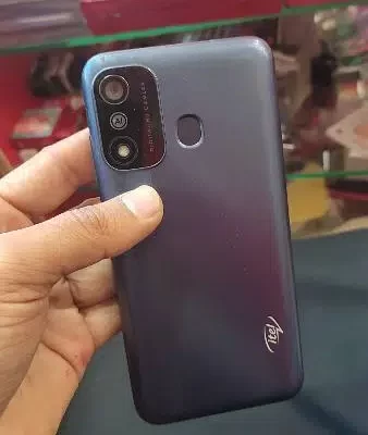 Itel A17 pro 4G 2/32 is up for sale with box