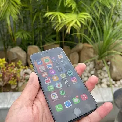 iphone 7 128 GB 9/10 condition