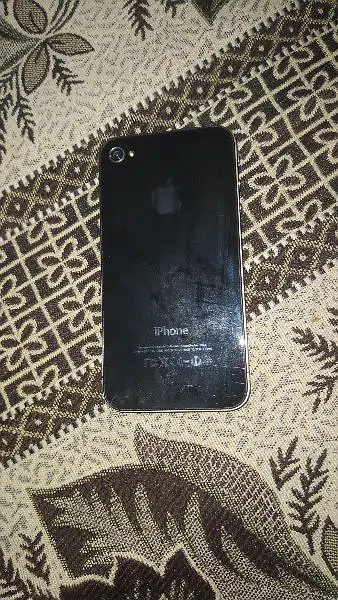 apple iphone 4s non pta refurbished 10 by 10 no broken no damage
