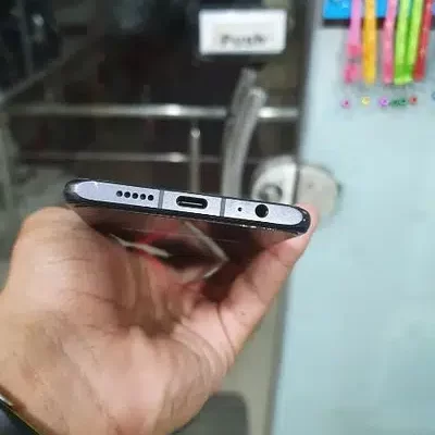 Huawei p30 in good condition 6gb 128gb black