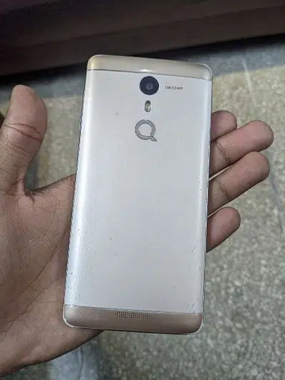 Q Mobile E2 , Perfect Phone for Internet and Hotspot