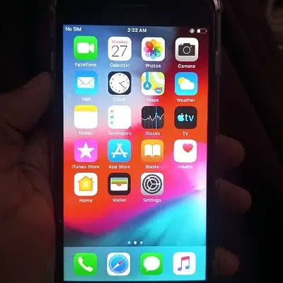 64 gb iPhone 6 plus PTA profe gals brnka katnden