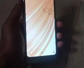 Aquos R2 mint condition gaming mobile Price