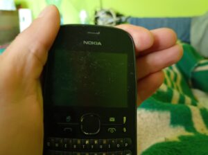 📱 For Sale: Nokia Asha 200 (Dual SIM, QWERTY Keypad)